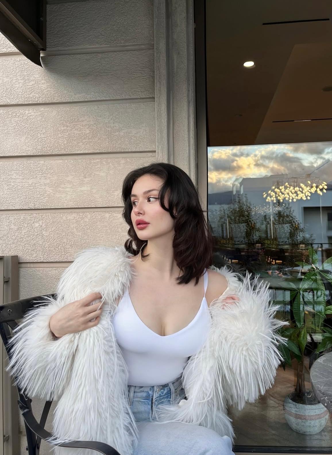Kurtçular Yabancı Escort Pelin