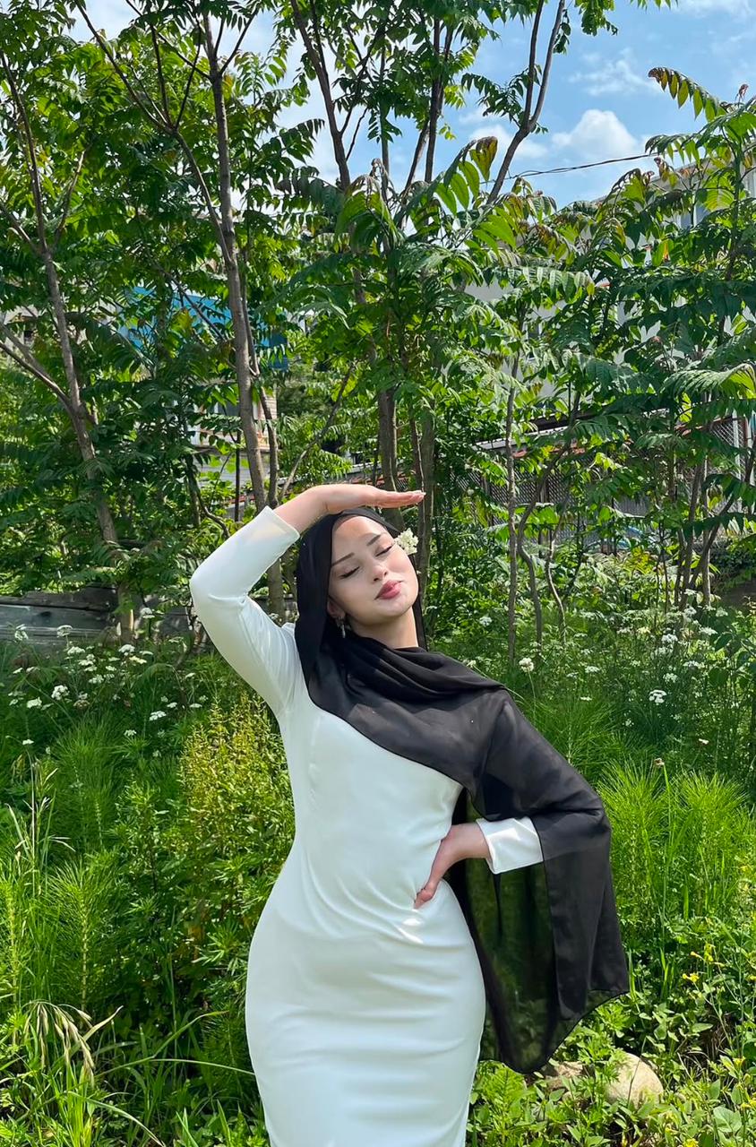 Üçevler Arabada Görüşen Bayan Escort Süheyla